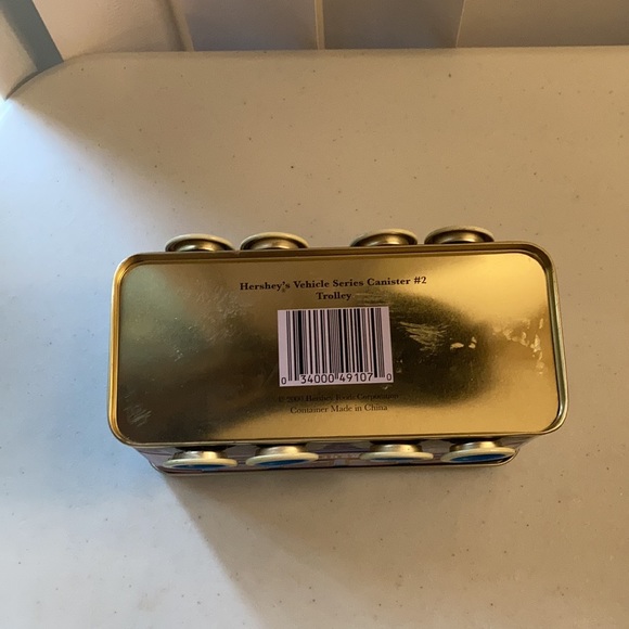 HersheyTransit Co tin bus canister from 2000 with wheels - Picture 7 of 7